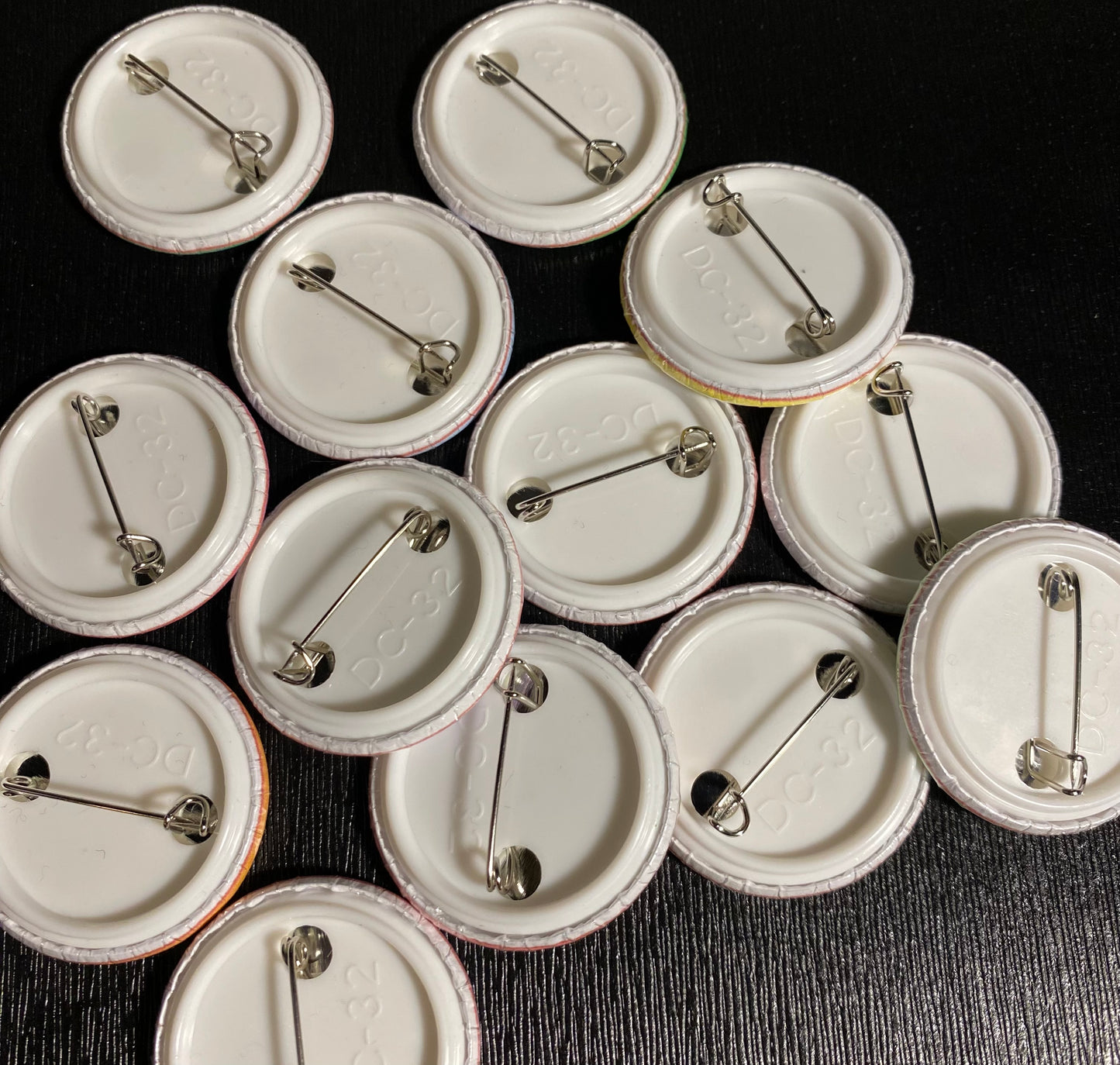 Botón de retroceso del pin de pronombre